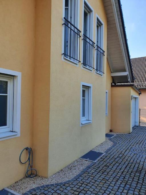 Phantastisches Haus Mit Pool Direkt In Muenchen Zewnętrze zdjęcie
